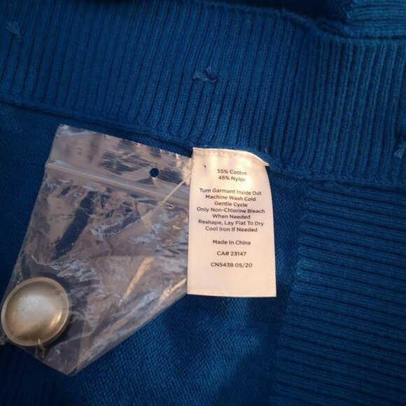 Talbots Ladies Size Medium Royal Blue Round Neck Lightweight Sweater - Picture 8 of 9